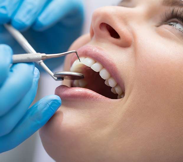 Des Plaines Dental Bonding