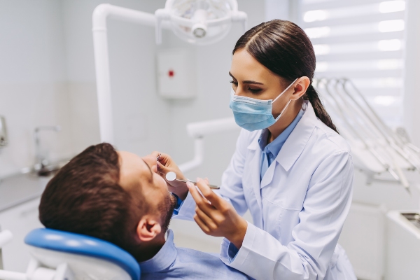 What Is Full Mouth Reconstruction And Who Needs It?