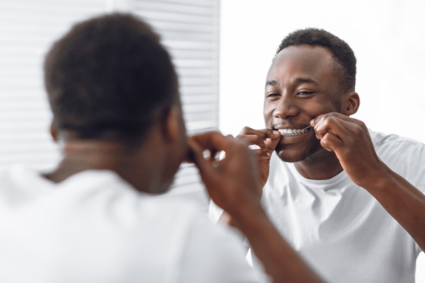 Ask A General Dentist: What Are The Benefits Of Flossing?
